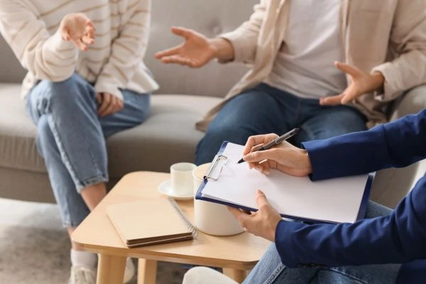 Image of divorce mediation Neath in progress.